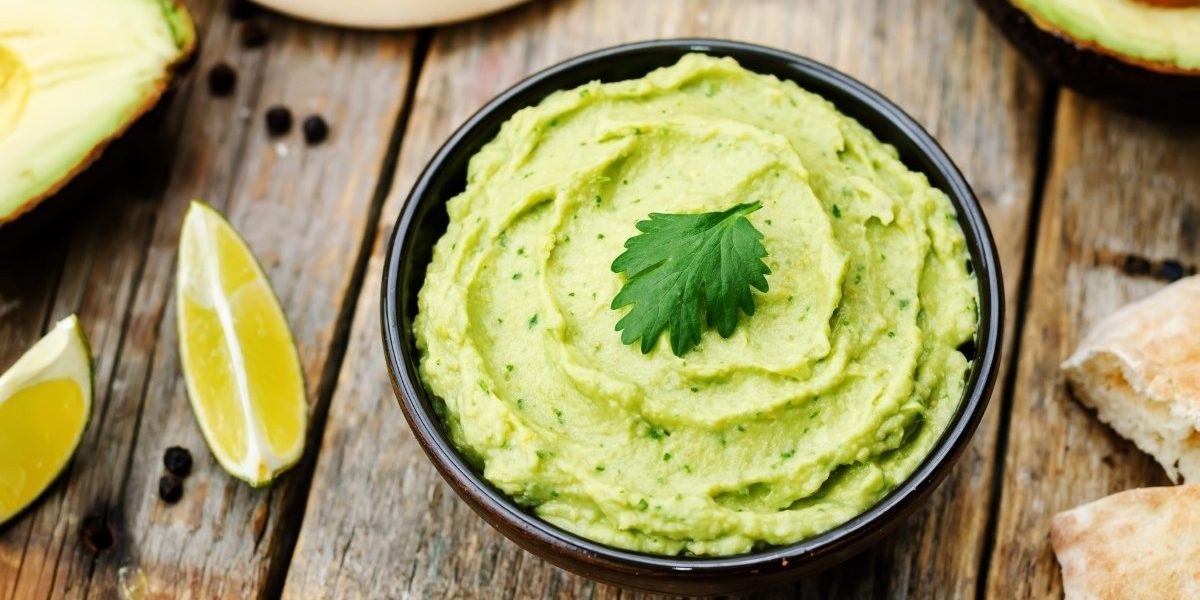 hummus di ceci e avocado